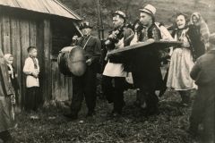 Весільні музики у Карпатах. 1960-і рр.